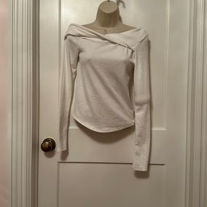 WE THE FREE OFF THE SHOULDER RIBBED LONG SLEEVE TEE